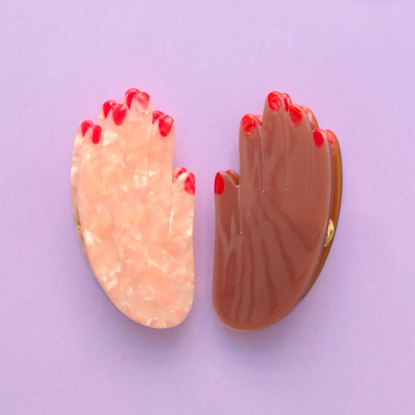 Hand Hair Claw in White Coucou Suzette