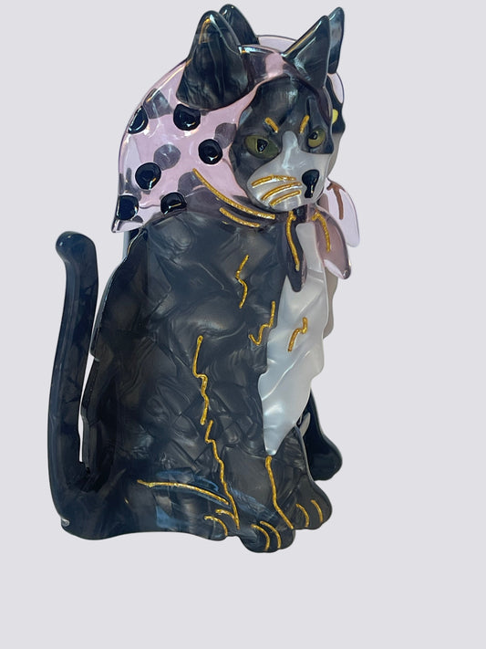 Ashcroft Tuxedo Cat Hair Claw