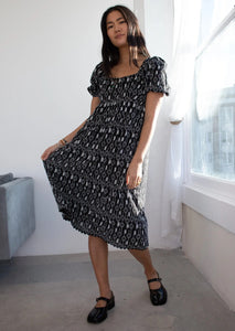 Kiera Long Dress Pixie Daisy in Caviar