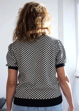 Load image into Gallery viewer, Sid Puff Sleeve Sweater in Caviar/Shell Check Inn

