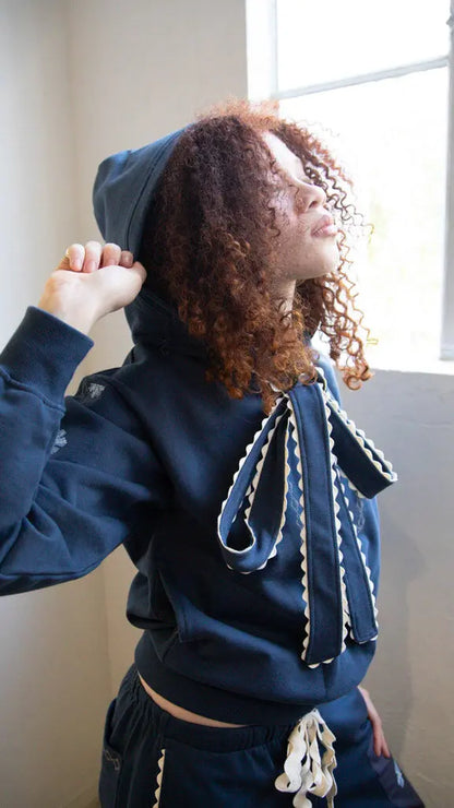 Andi Bow Hoody (Pre-Order) Saint Geraldine
