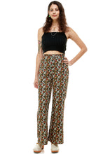 Load image into Gallery viewer, Spencer Pant in Vineyard Daisy
