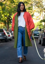 Load image into Gallery viewer, Corkill Quilted Reversible Jacket in Olive/Orange Crush

