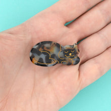 Load image into Gallery viewer, Cat Hair Clip
