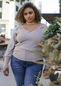 Jonesy Sweater in Heather Oat