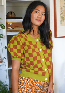 Graham Cardigan Top in Avocado/Ginger
