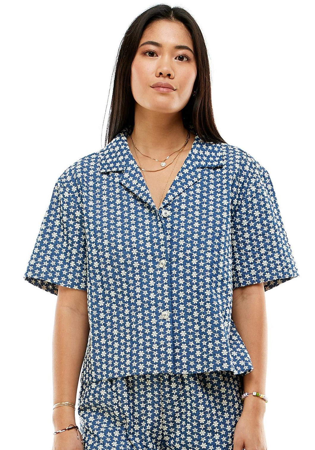 Sandoval Boxy Crop Shirt Wish Floral Embroidery in Chambray